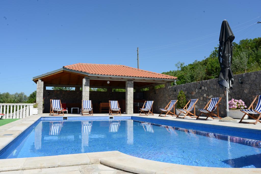 Apartments Vila Lazarevic Tivat Bagian luar foto